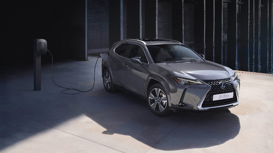 Lexus UX 300e 2023 Türkiye de Satışta